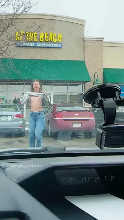 Bouncing through the parking lot [GIF]