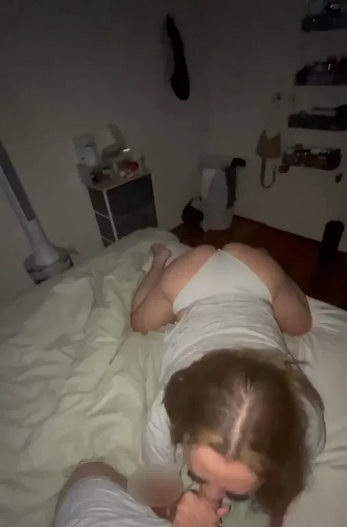If I sucked your bwc would you buy me dinner?