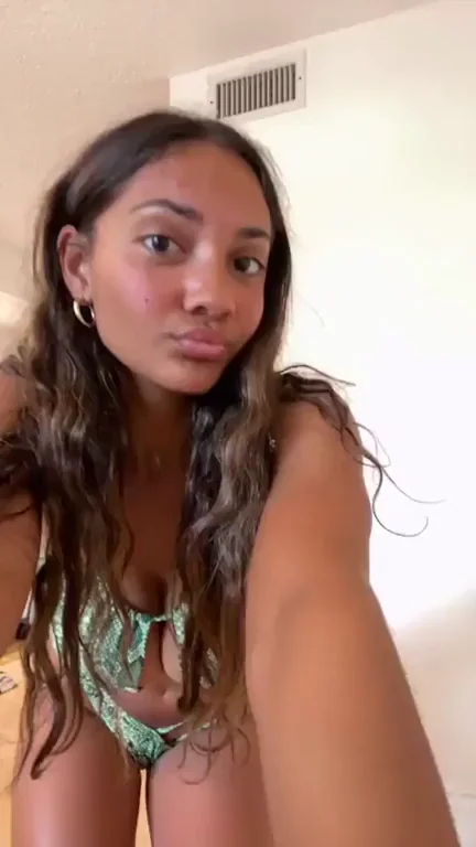 Fun Size Big Tit Bikini Tease 🍑💦