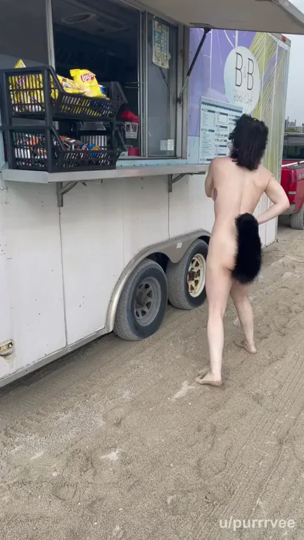 🦊 Slutty Fox Tail Butt Plug at Food Truck Drink Order 🍹🔥