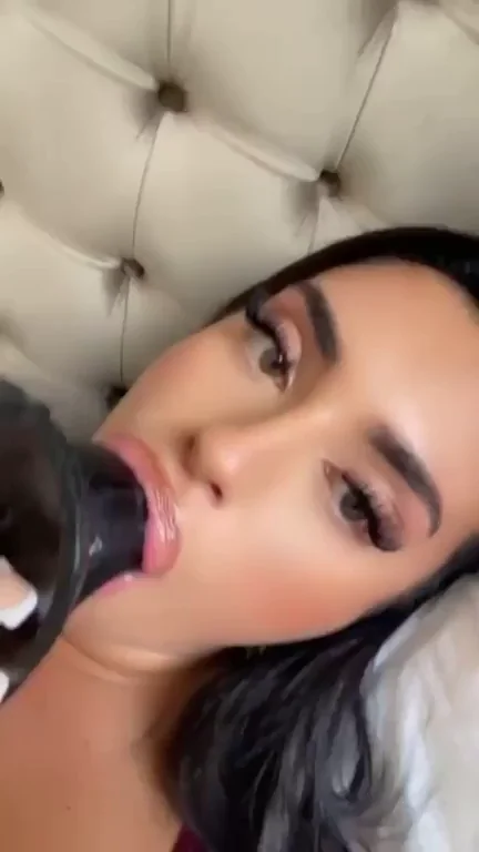 I can't find my gag reflex anywhere