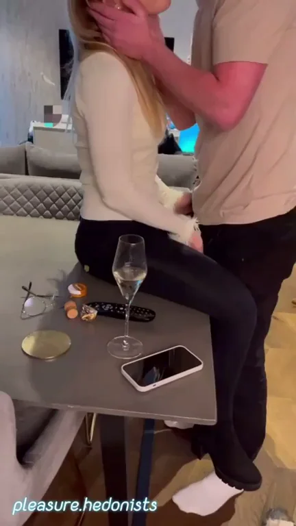 I love fucking hubbys friends