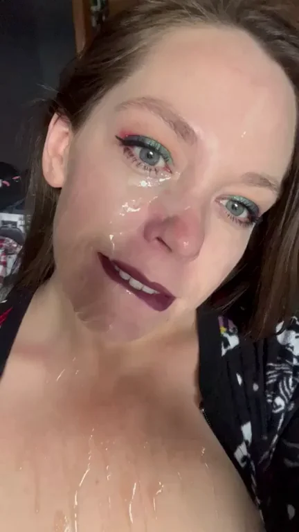 MILF Slut Loves Her Face and Tits Drenched in Hot Cum Blast
