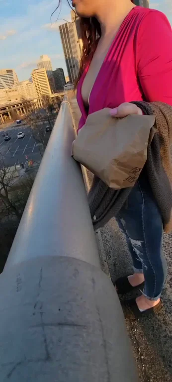 Risky Trainspotting Tit Flash 😈🚂💦