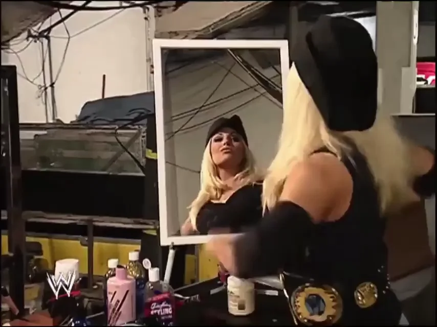Trish Stratus