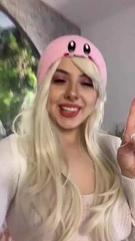 POV: TikTok Slut in Pink Kirbey Hat Rides Your Cock 😈🍆💦
