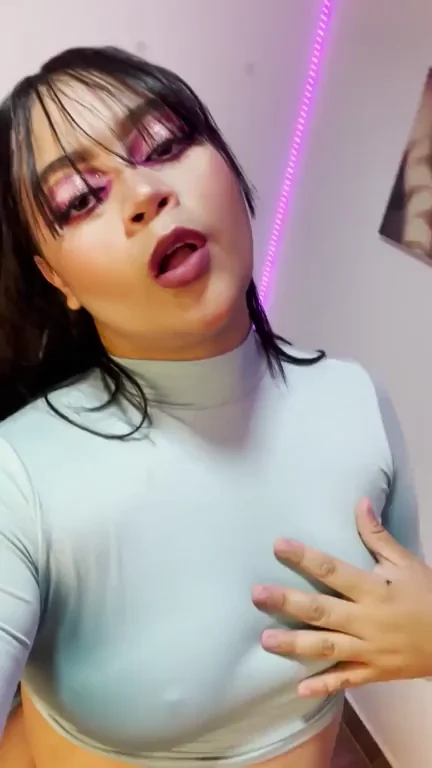 Latina Slut Begs: Creampie My Juicy Ass or Glaze It Thick?