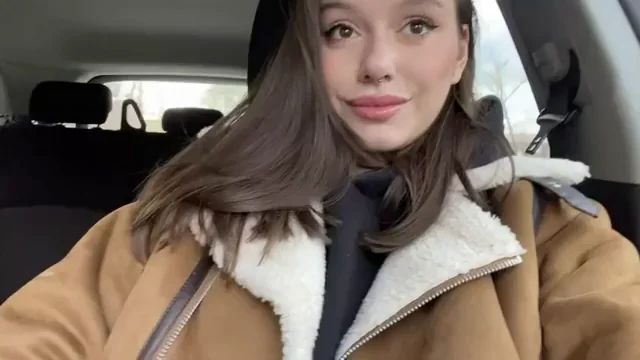 Eat me or fuck me?