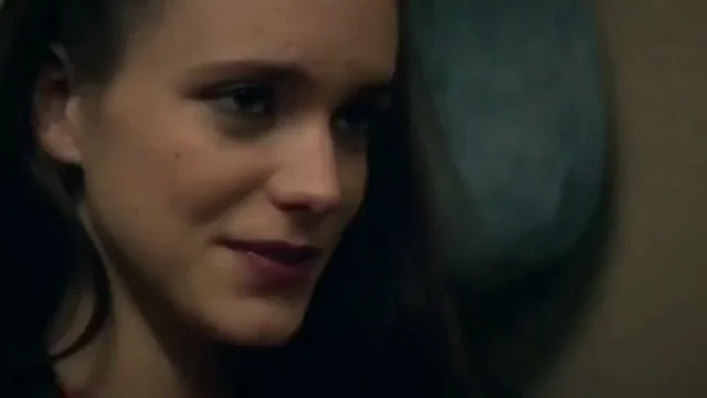 Stacy Martin’s Steamy Nympho Tease in Nymphomaniac Vol. 1 Pt. 2 🔥😈