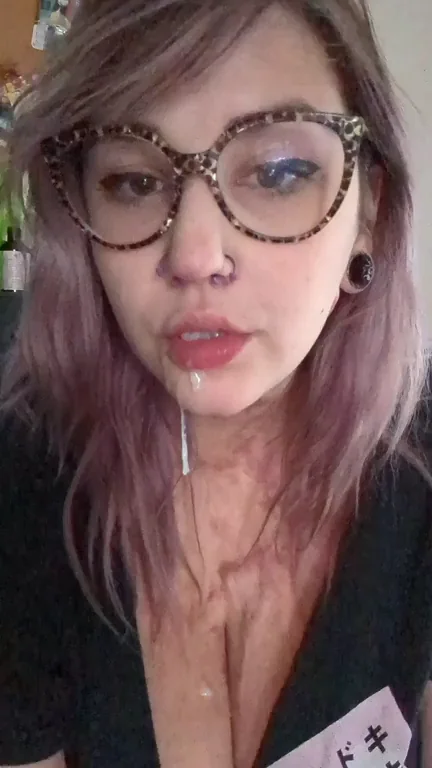 💦 Glasses Slut Overflowing with Massive Cum Load! 😍