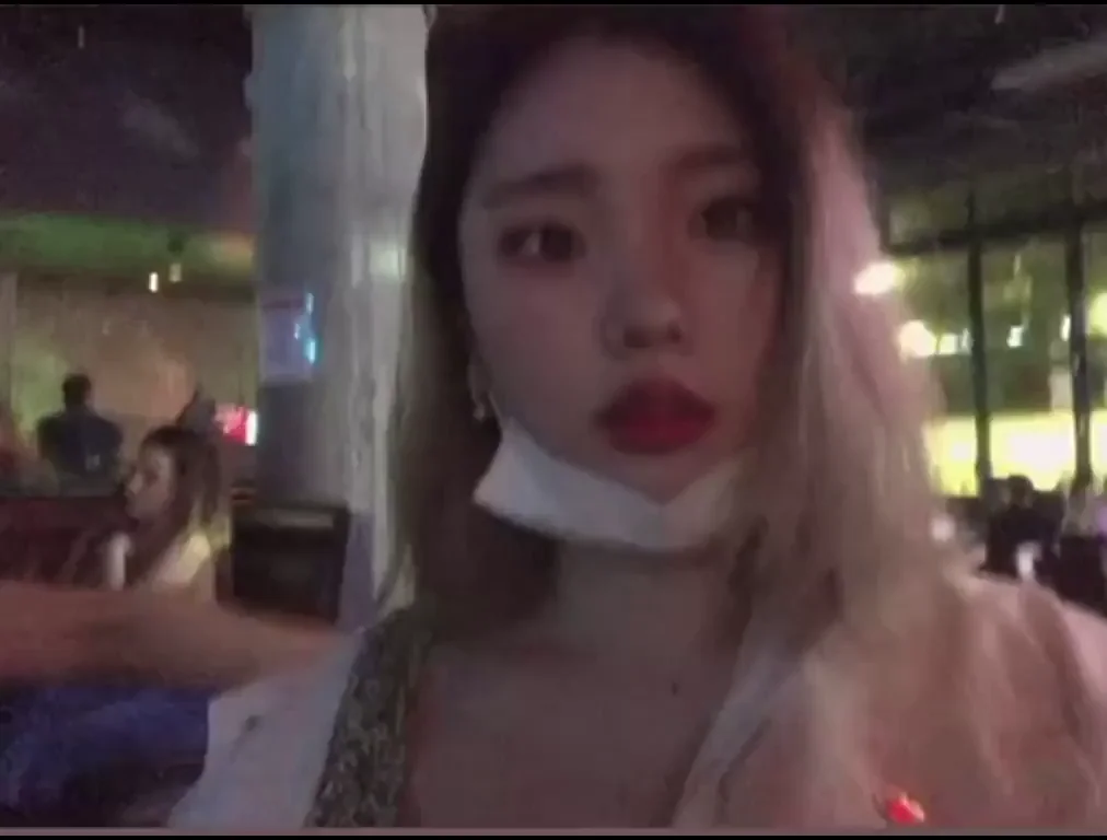 🔥 JK233 Big Tits Asian Teen Mask Tease 😈