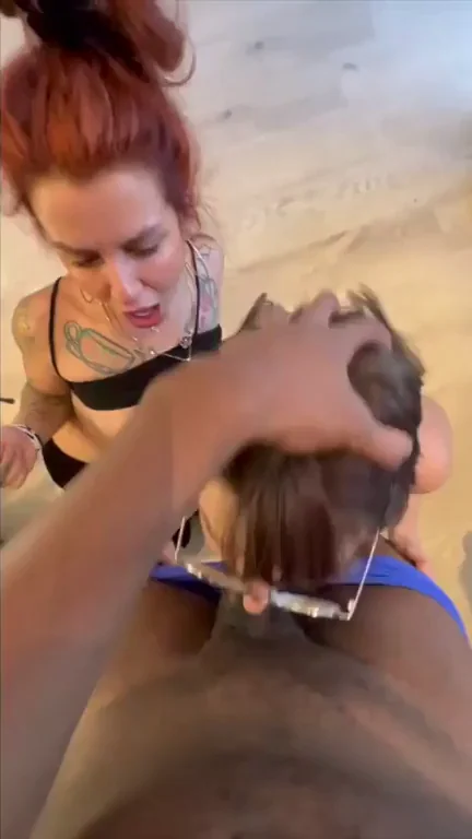 🔥 FFM Threesome: Babes Take Turns Deepthroating My Thick Cock While Watching Each Other 👅💦