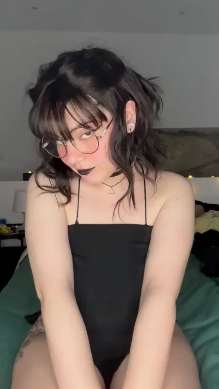😈 Surprise! My Massive Tits Are Bigger Than You Thought 💦
