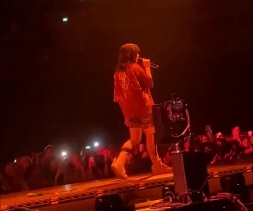 Doing the splits onstage