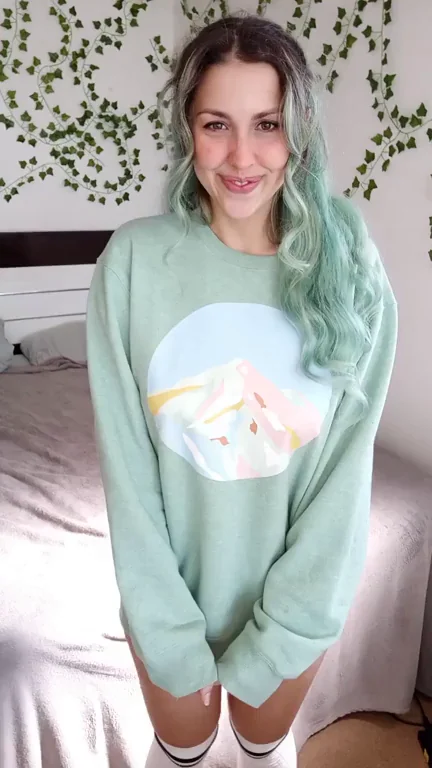 Do I look cute in my knee high socks and ass all out? ?