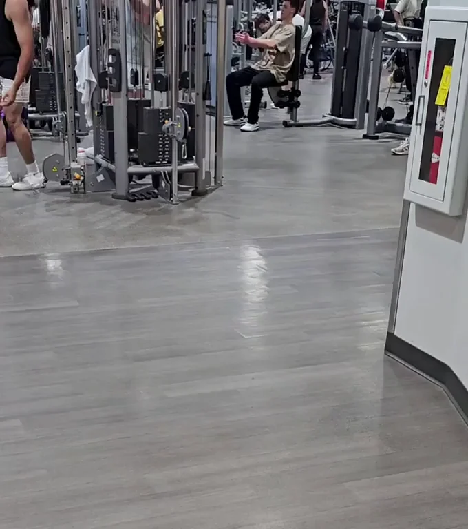 Big Boobs GW at the Gym ;)