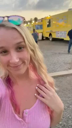 Flashing at the Food Trucks! ðŸ² [GIF]