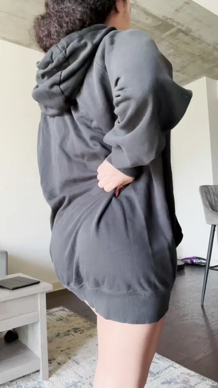 🪄 My Top Magic Trick: Clothes Vanish for Juicy Boobs & Ass! 🔥