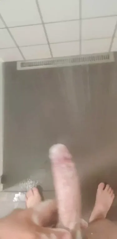 Shower dick