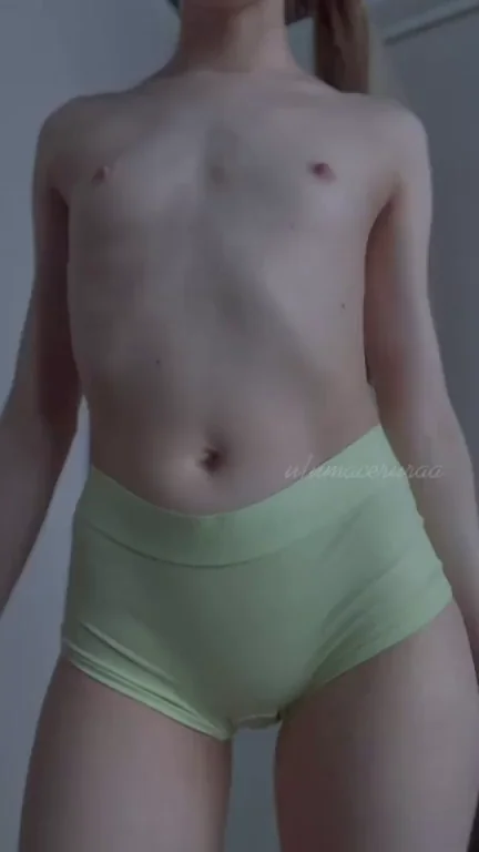 Men who love tiny titties are the best <3