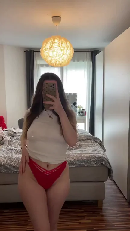 Guess their size before actually seeing them