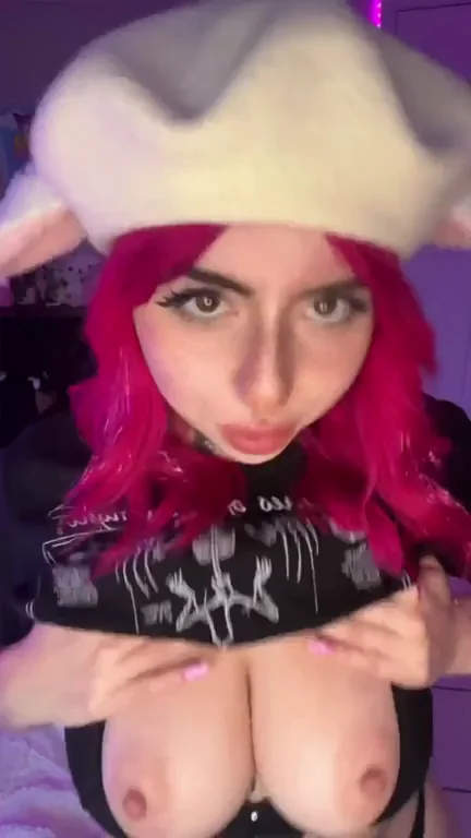 did my goth tits distract you?