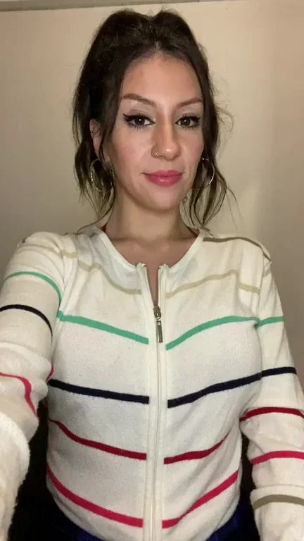 Slimthick Latina's Epic Titty Drop Tease - Who Wouldn't Smash?
