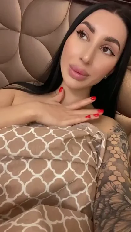 Suck my huge nipples harder😈[OC]