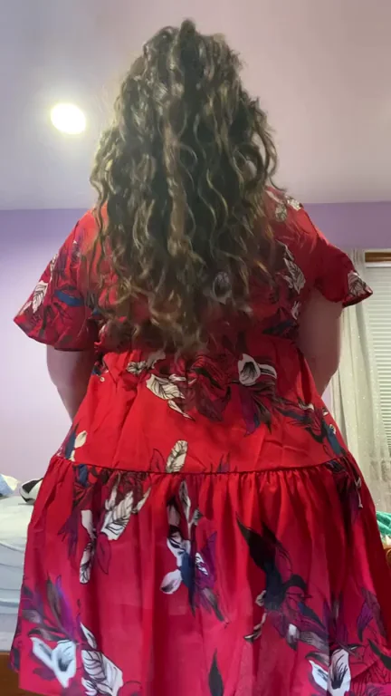 🛒 Bending Over My Juicy Ass in Red Dress Tease 🍑💋