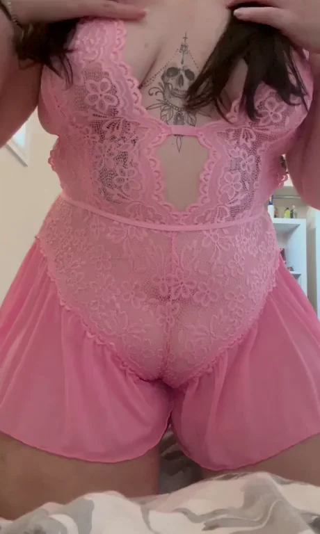 Pink Lace Tease Fun 💖👅