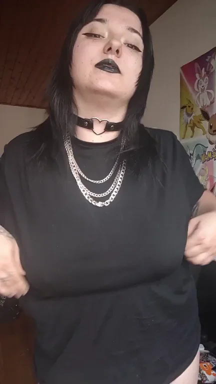 gold is out, black is in