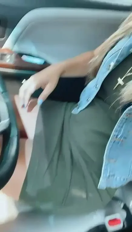 Stuck in Traffic? This Slut Needs Your Cock Help! 🚗💦😈