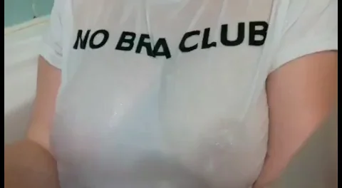 Massive Natural Titdrop from No Bra Club Slut! 🍈🍈💦