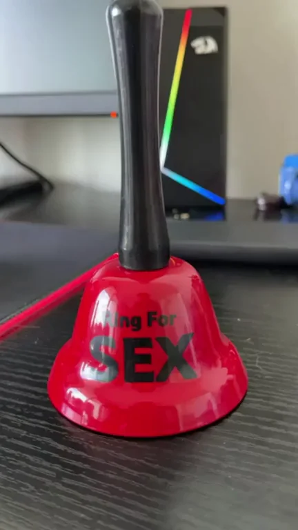 Trying to seduce my maid to the dark side