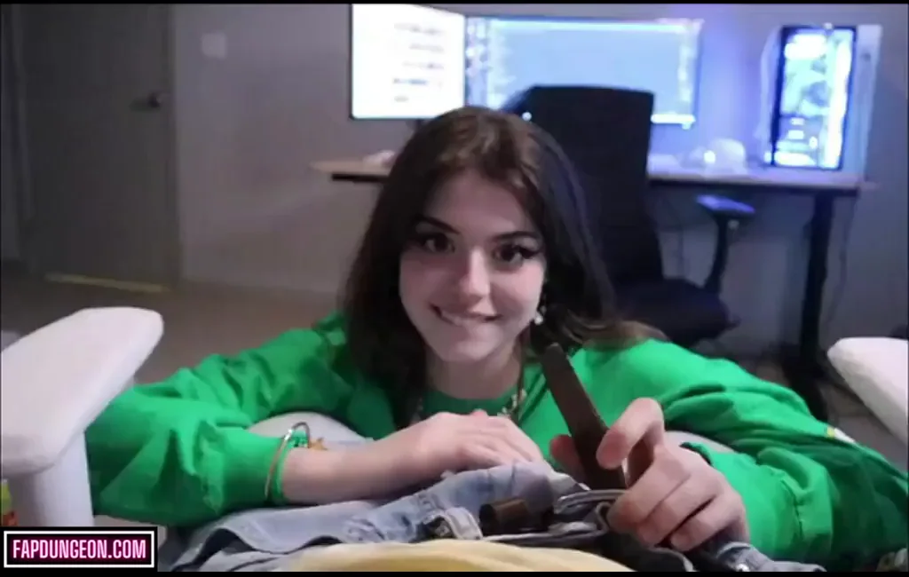 Tiktok Star Blowjob