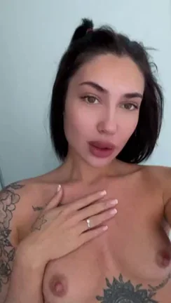 🔥 Always Naked & Ready to Fuck Her Slutty Tatted Body 😈