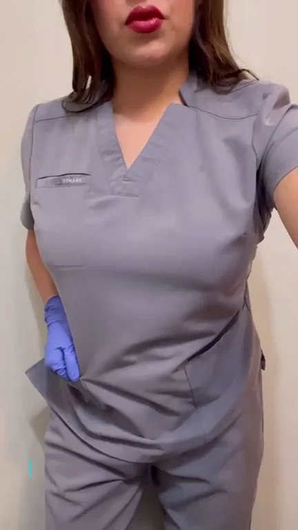 Fuck work. Just look at my mombod
