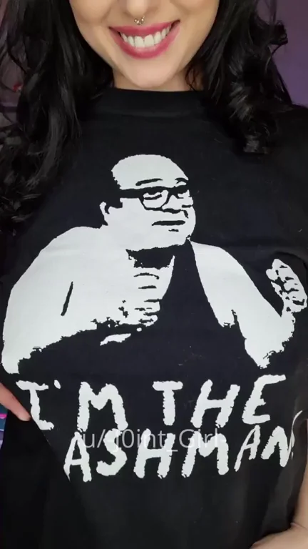 Any It's Always Sunny [F]ans here? The Trashman would like a word...