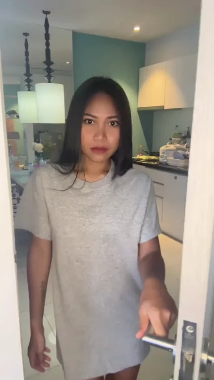 Do you like hot Asian teens?