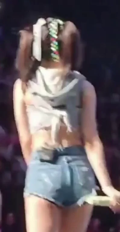 TWICE - Nayeon