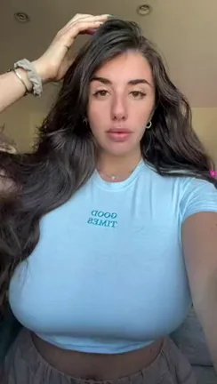 TikTok Busty Bombshell: Can't Hide Those Massive Melons!