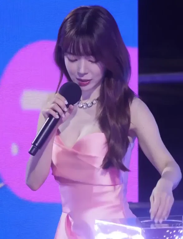 🔥 Ex-AOA Choa Mic Tease in Pink Slutty Dress 💋