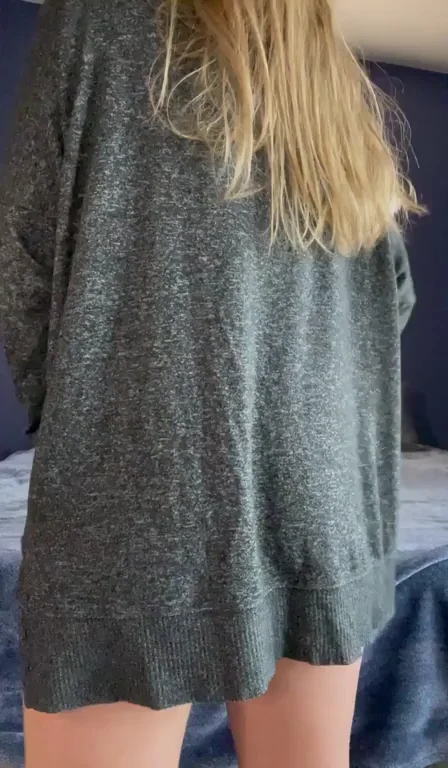 No Panties Today, Bare Ass Tease 😈🍑