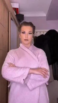 mammoth boobs