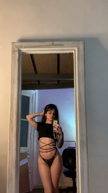 is my tummy sexy?
