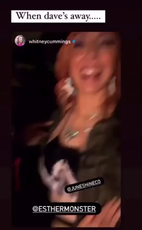 🔥 When Dave's Away, Esther's Cleavage Plays 😏👠