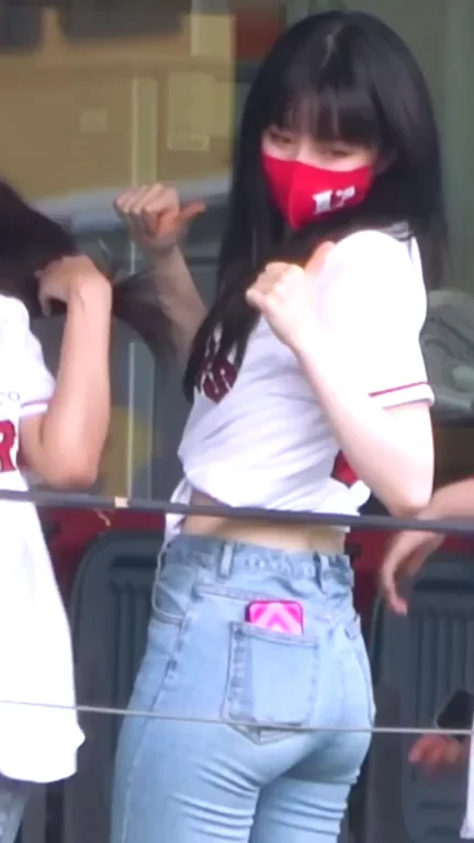 LIGHTSUM - Juhyeon & Chowon