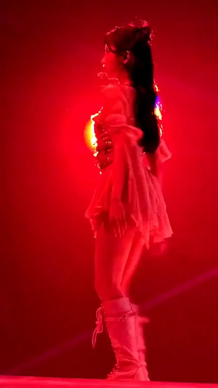 TWICE - Mina
