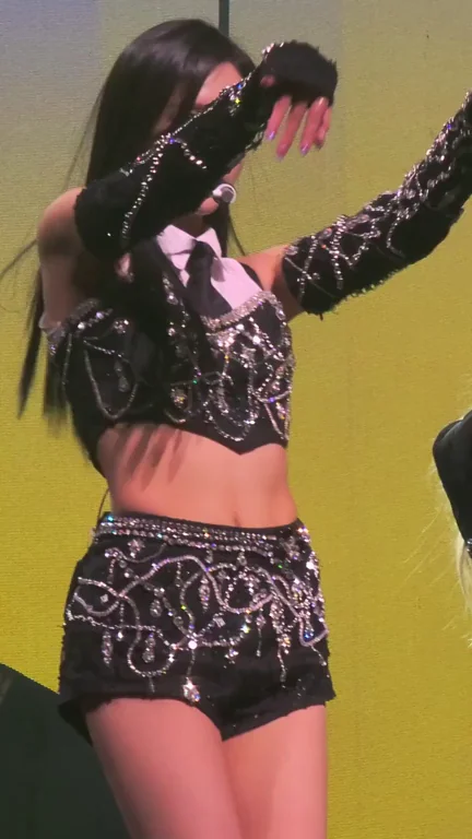 🔥 TWICE Mina's Slutty Stage Tease 💦