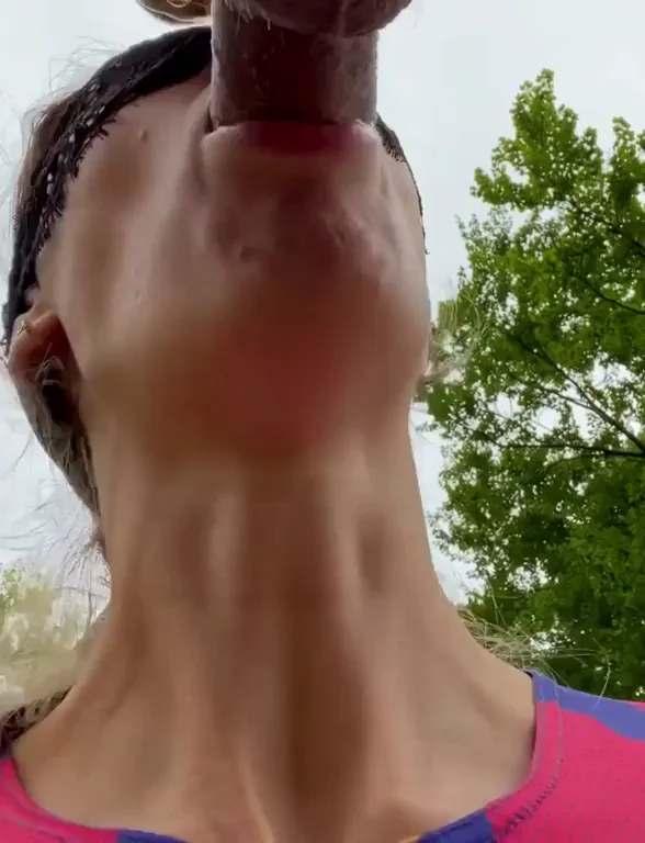 Wifey's Running Buddy Slurps My Thick Cock in Public 😈🏃‍♀️💦